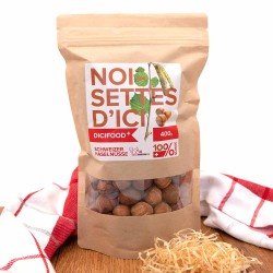 Noisettes non décortiquées